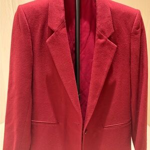 Elegant J Putnam Red Blazer